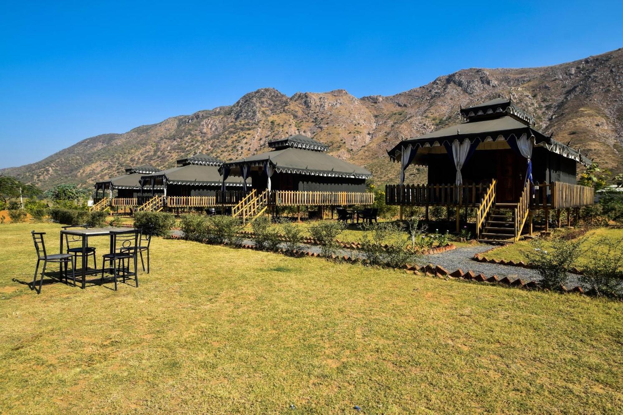 Hotel O Green Valley Resort Пушкар Екстер'єр фото